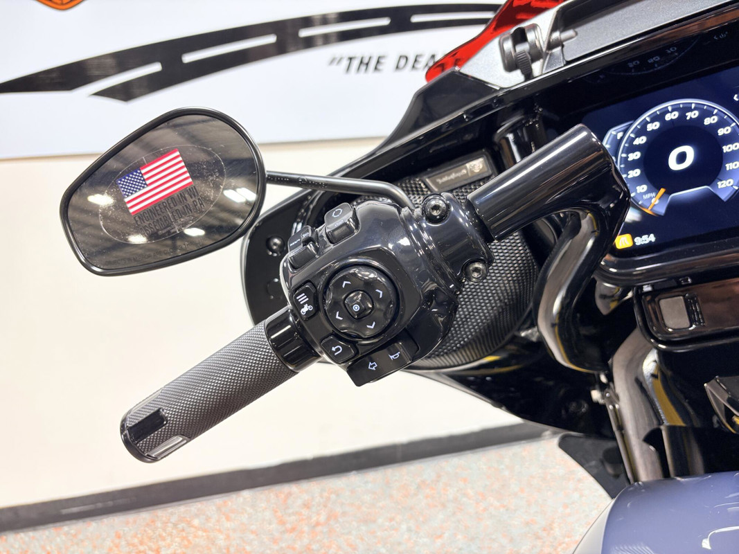 CVO® Street Glide® ST