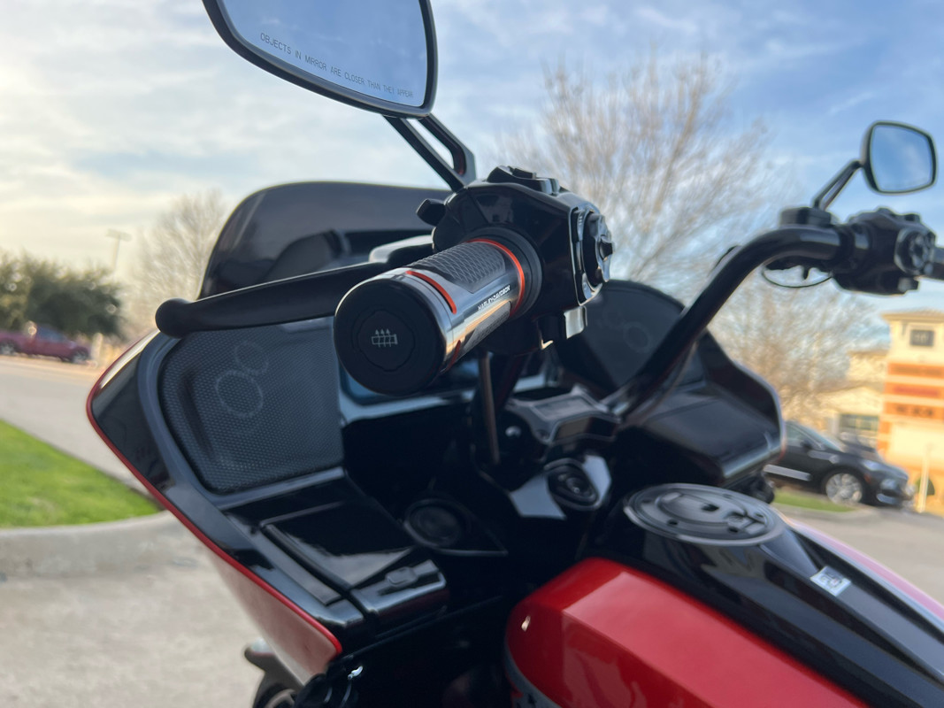 CVO® Road Glide®