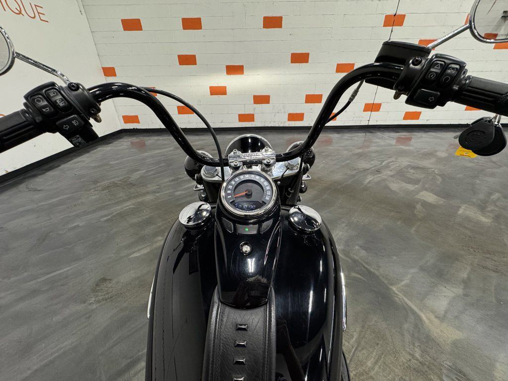 Softail® Heritage Classic 114