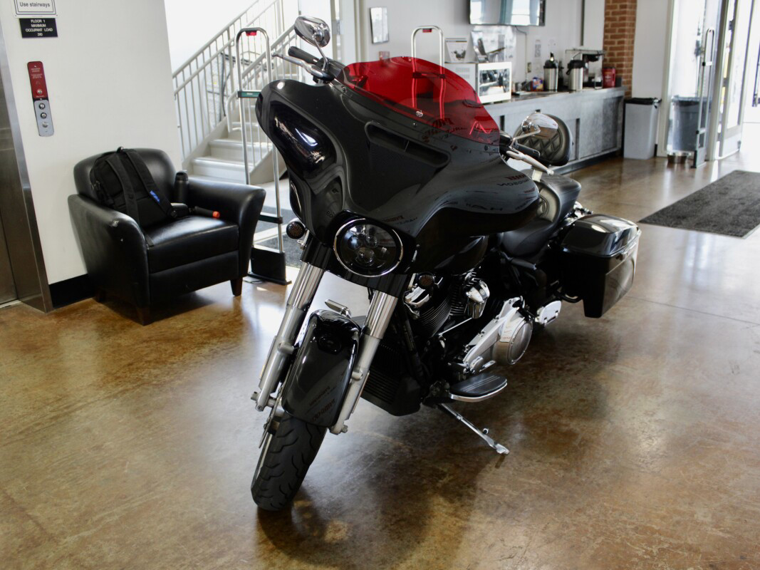 Street Glide®