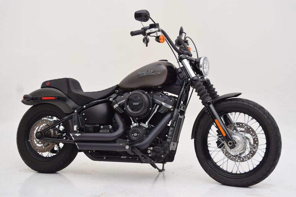 Softail® Street Bob®