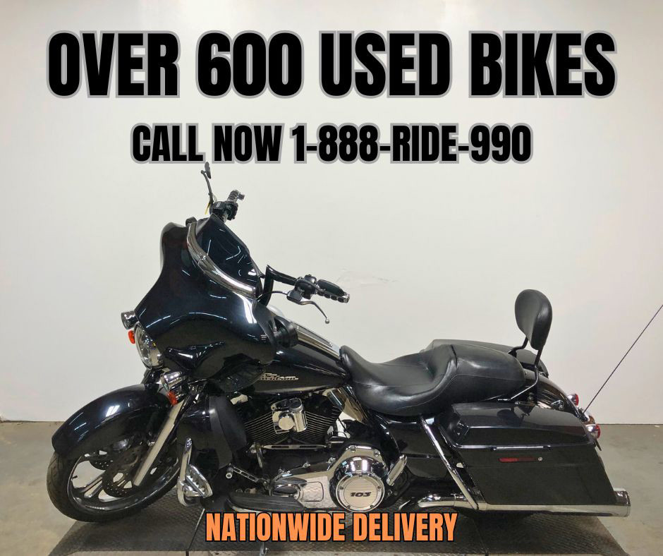 Street Glide®