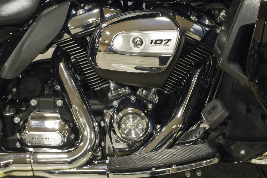 	Electra Glide® Ultra® Limited Low