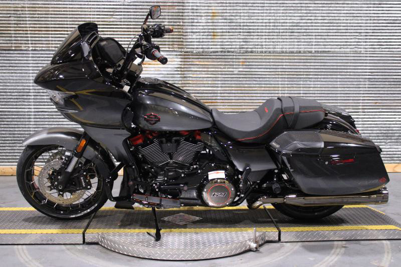 CVO® Road Glide®