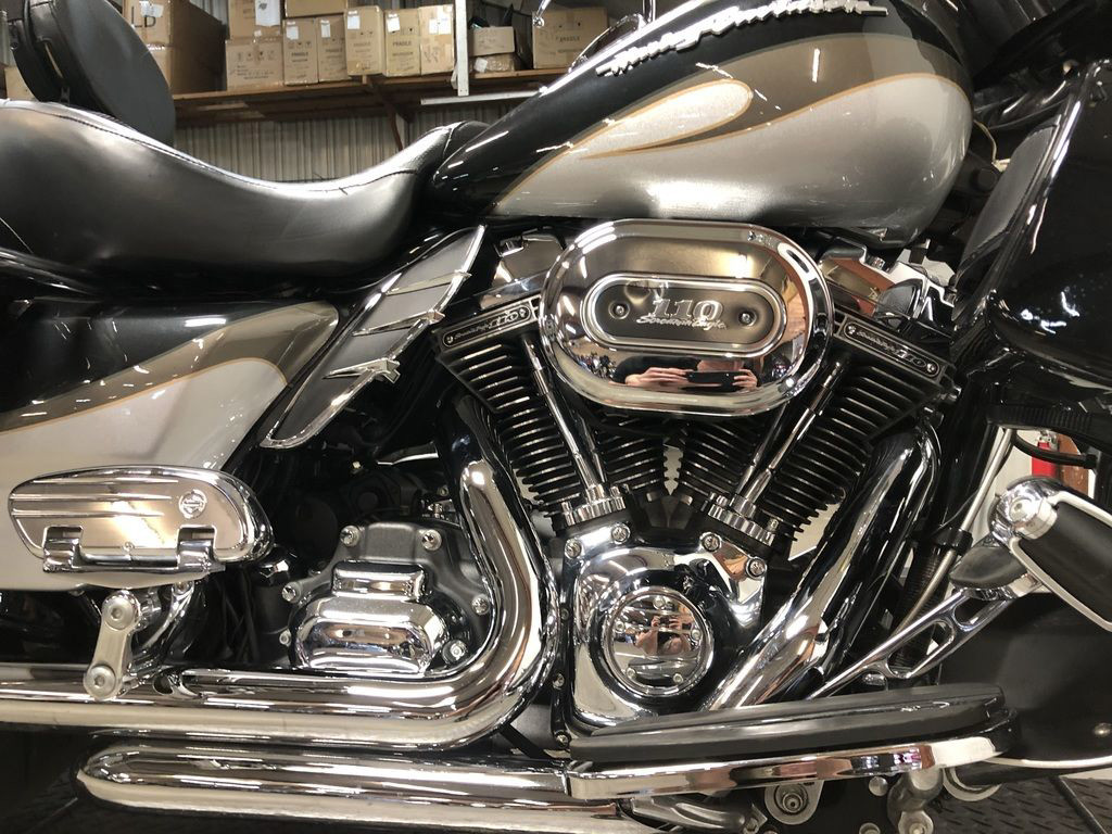 CVO® Ultra Classic® Electra Glide®