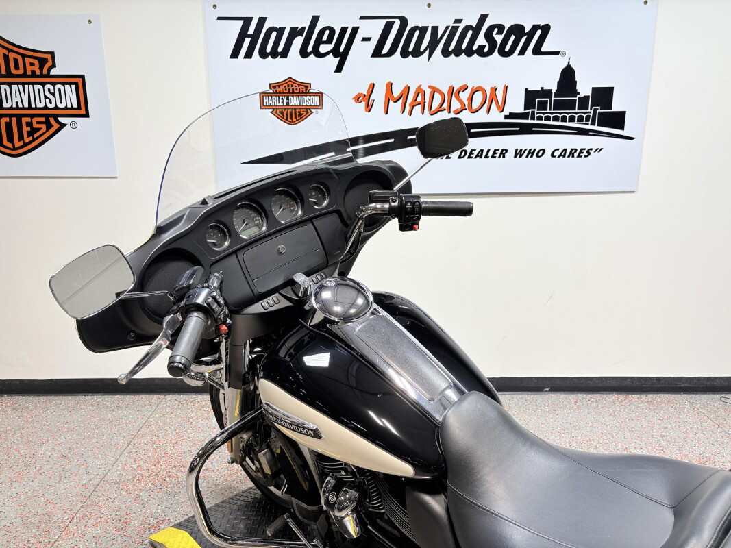 Electra Glide® Police