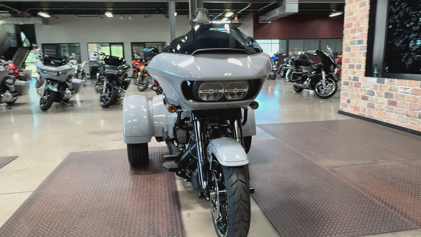 Road Glide® 3