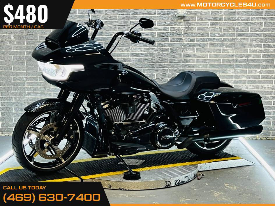 Road Glide®