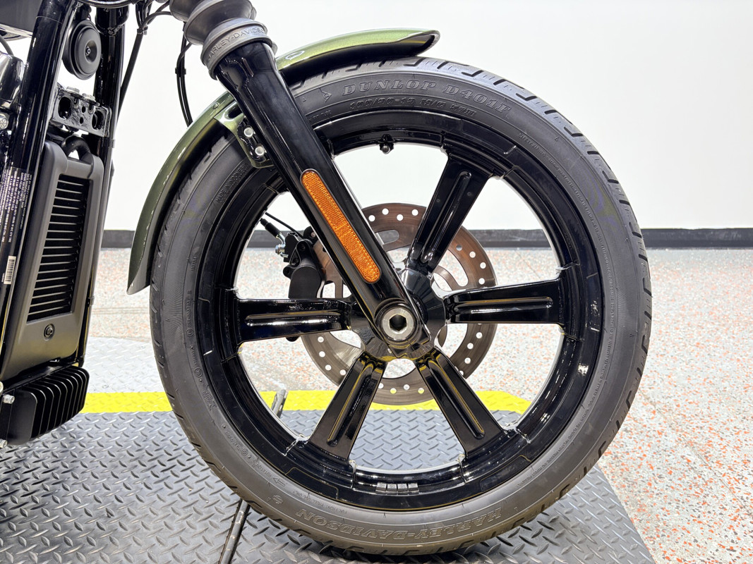 Street Bob®