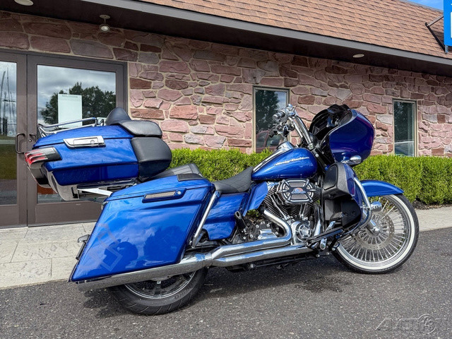 Road Glide® Custom