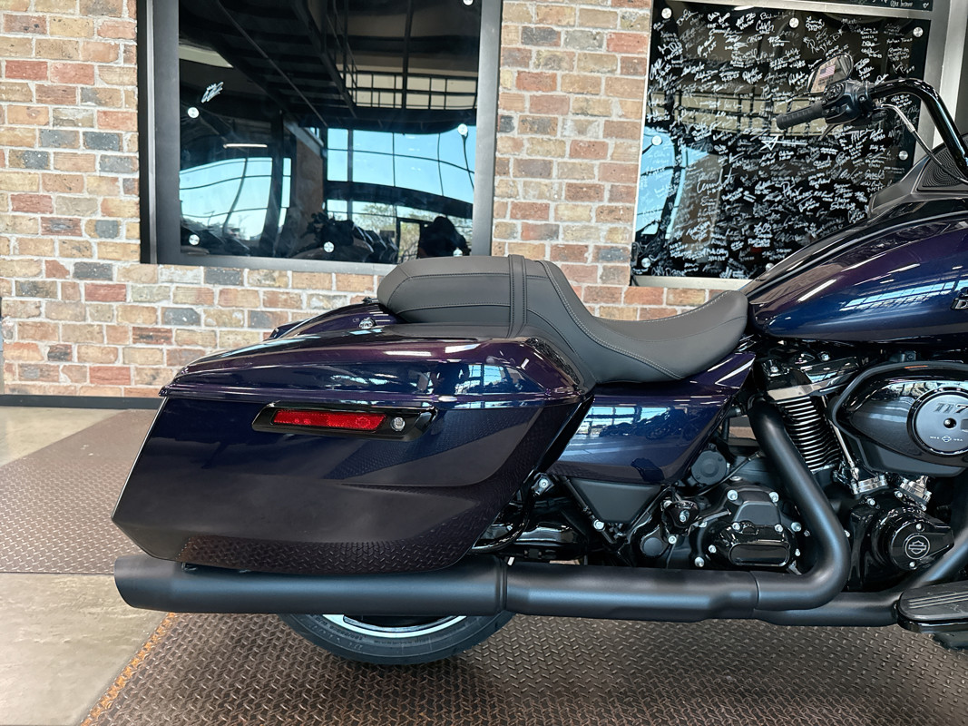 Road Glide®