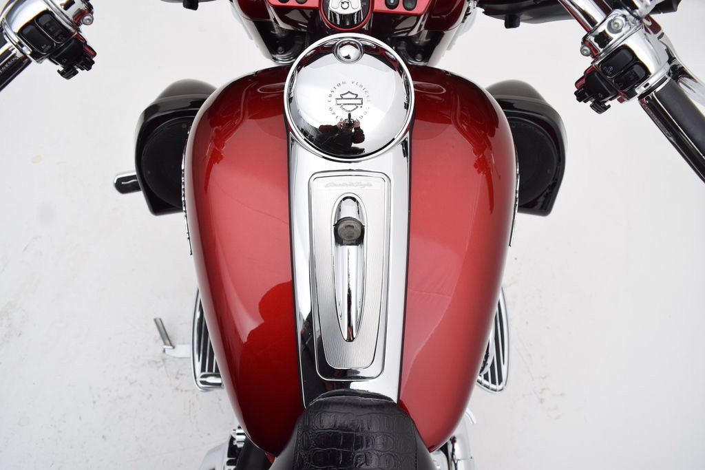 CVO® Ultra Classic® Electra Glide®