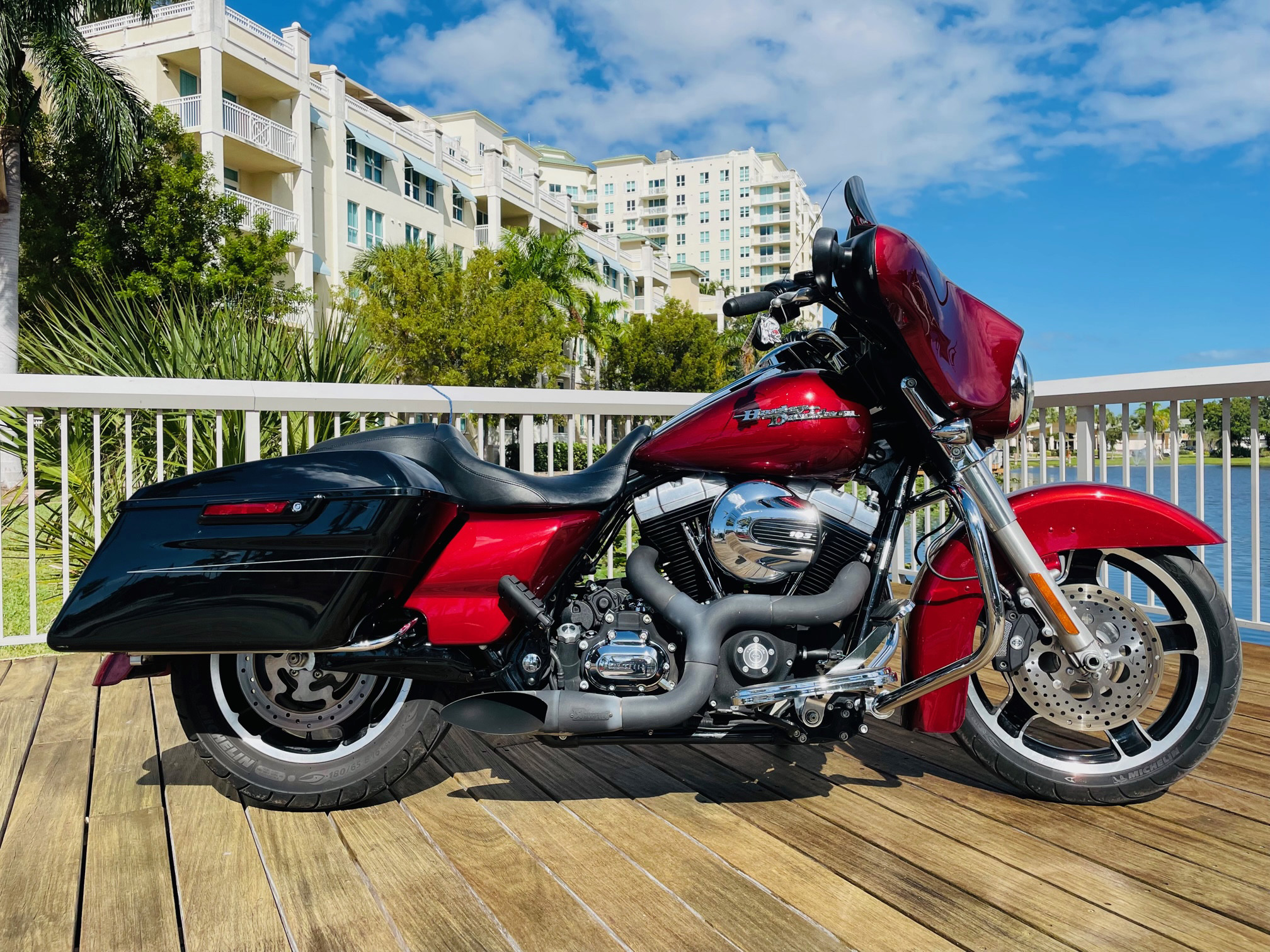 2010 Street Glide Specs
