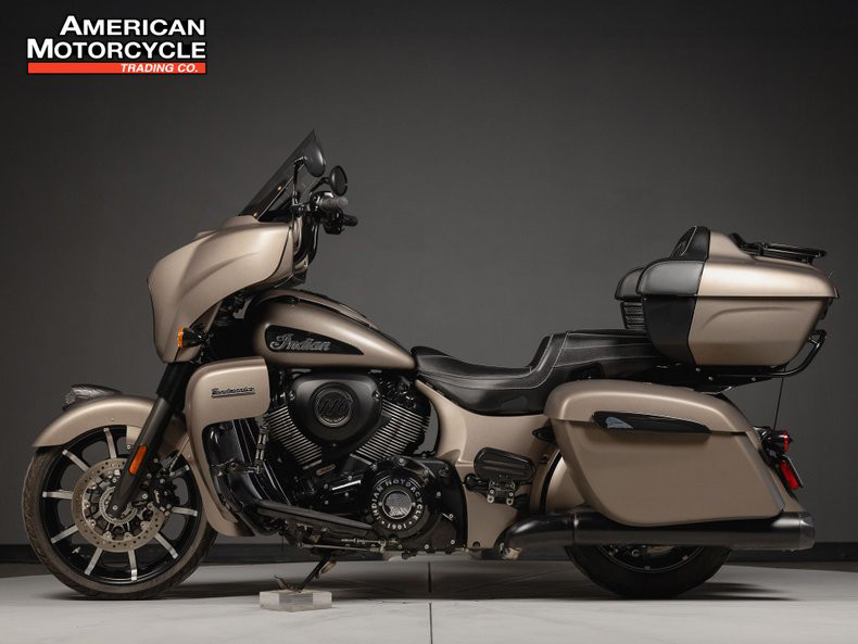 Roadmaster Dark Horse