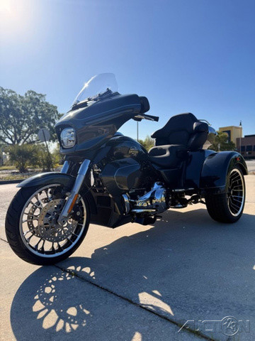 Street Glide® 3 Limited