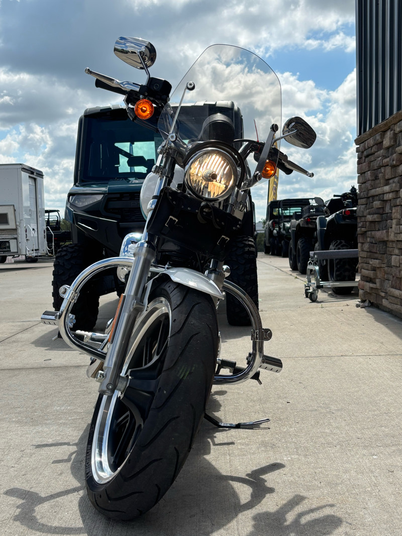 Sportster® SuperLow®
