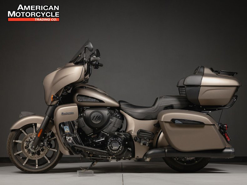 Roadmaster Dark Horse