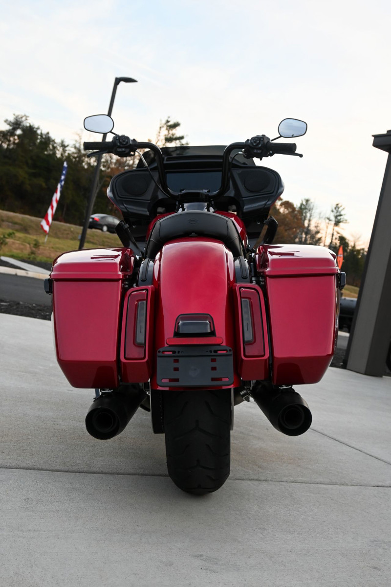 Road Glide®
