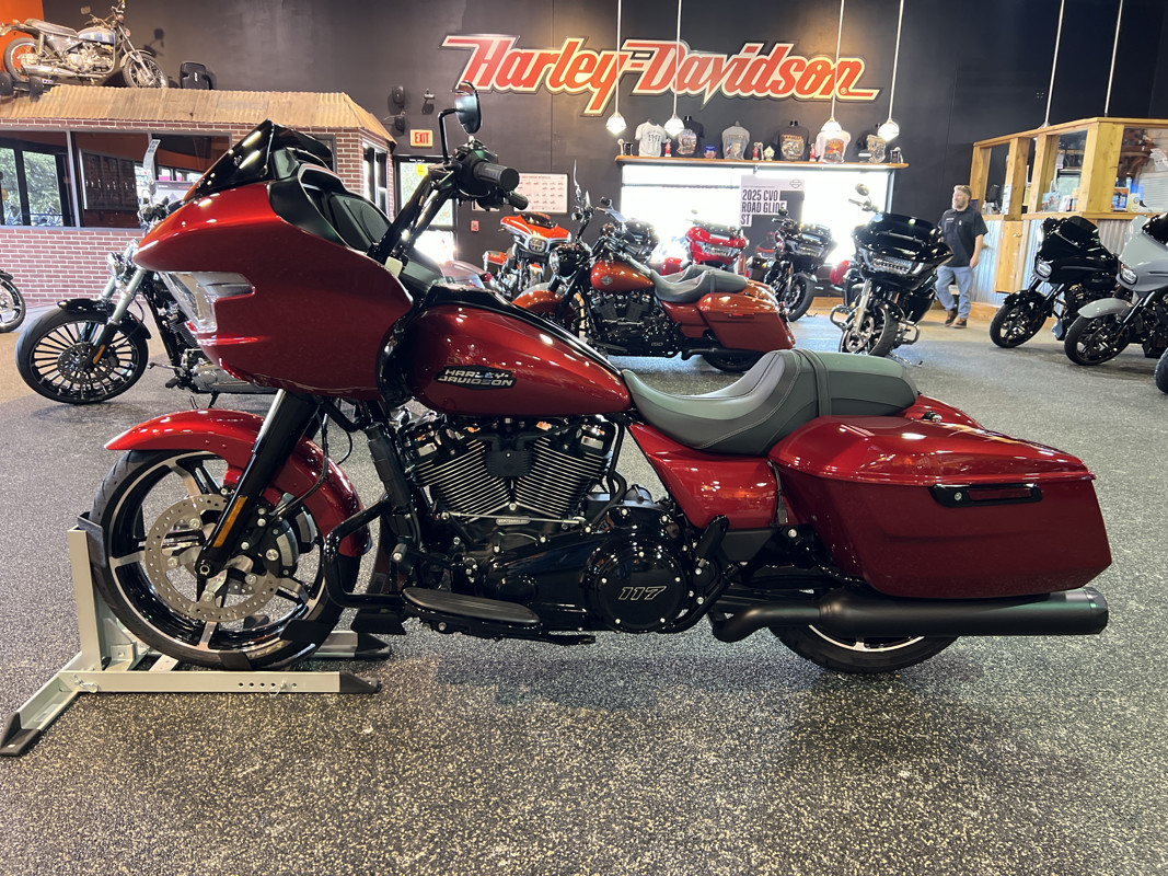 Road Glide®