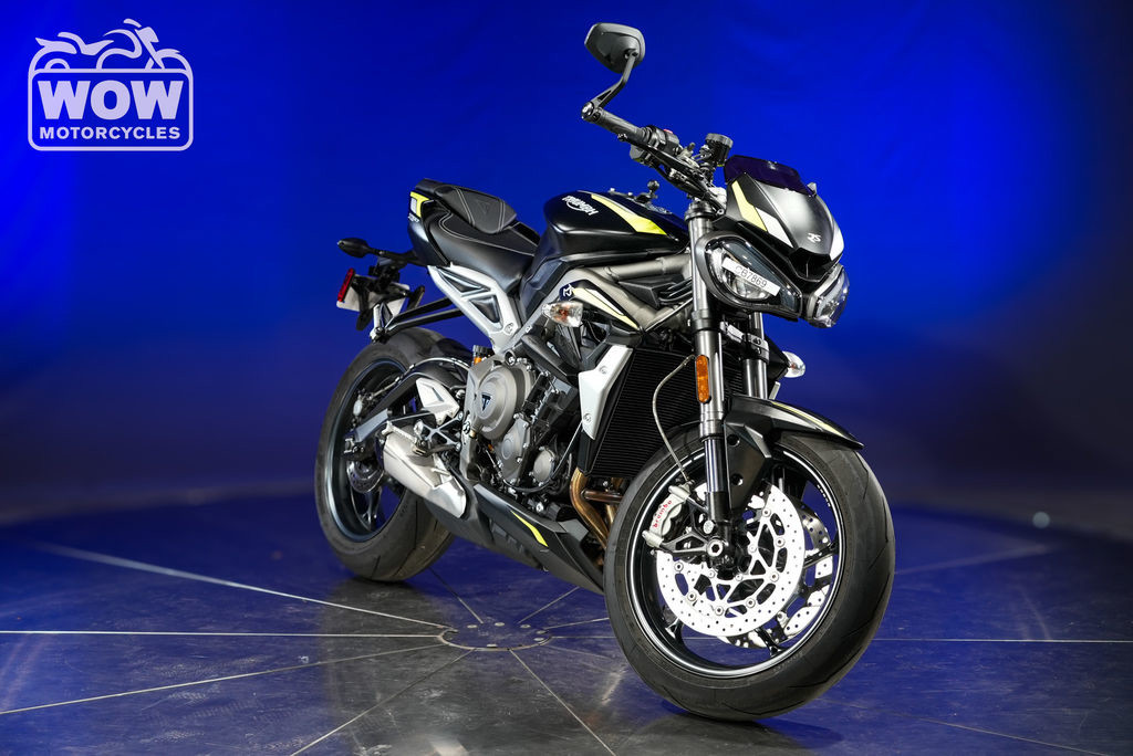 Street Triple RS