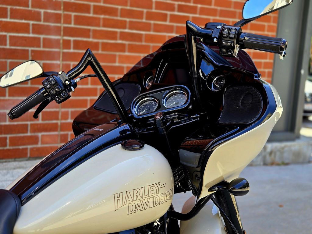 Road Glide® ST