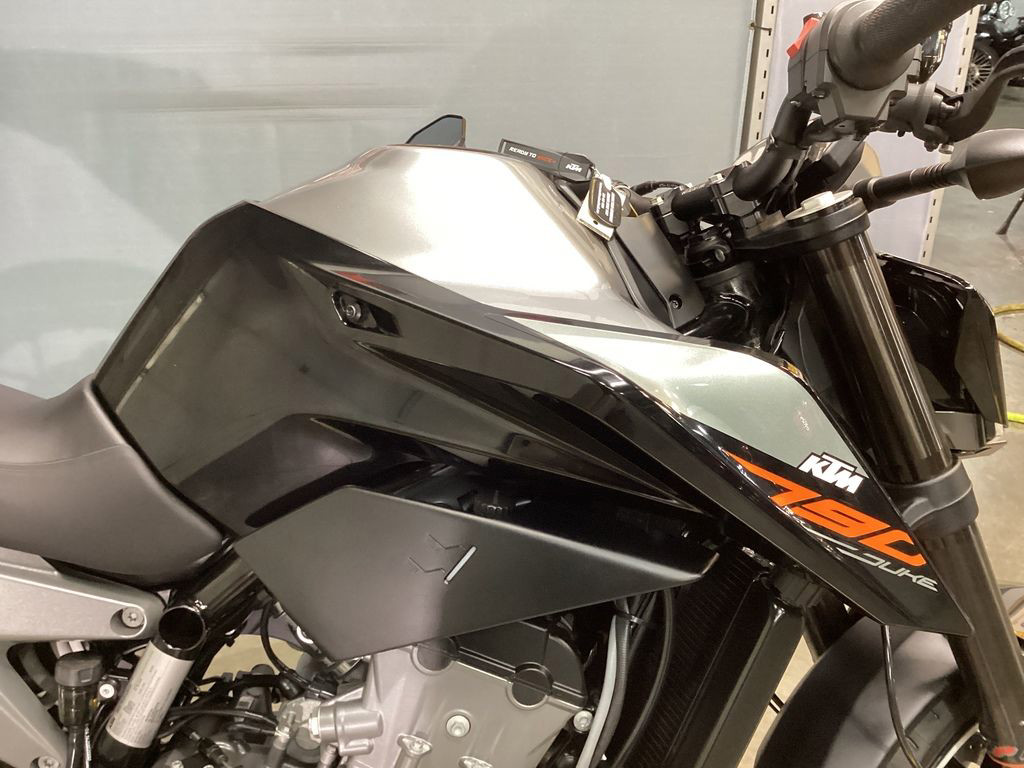 790 Duke