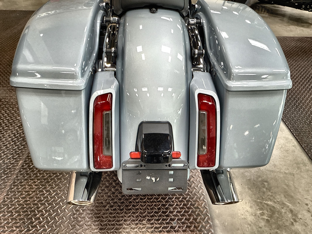 Street Glide®