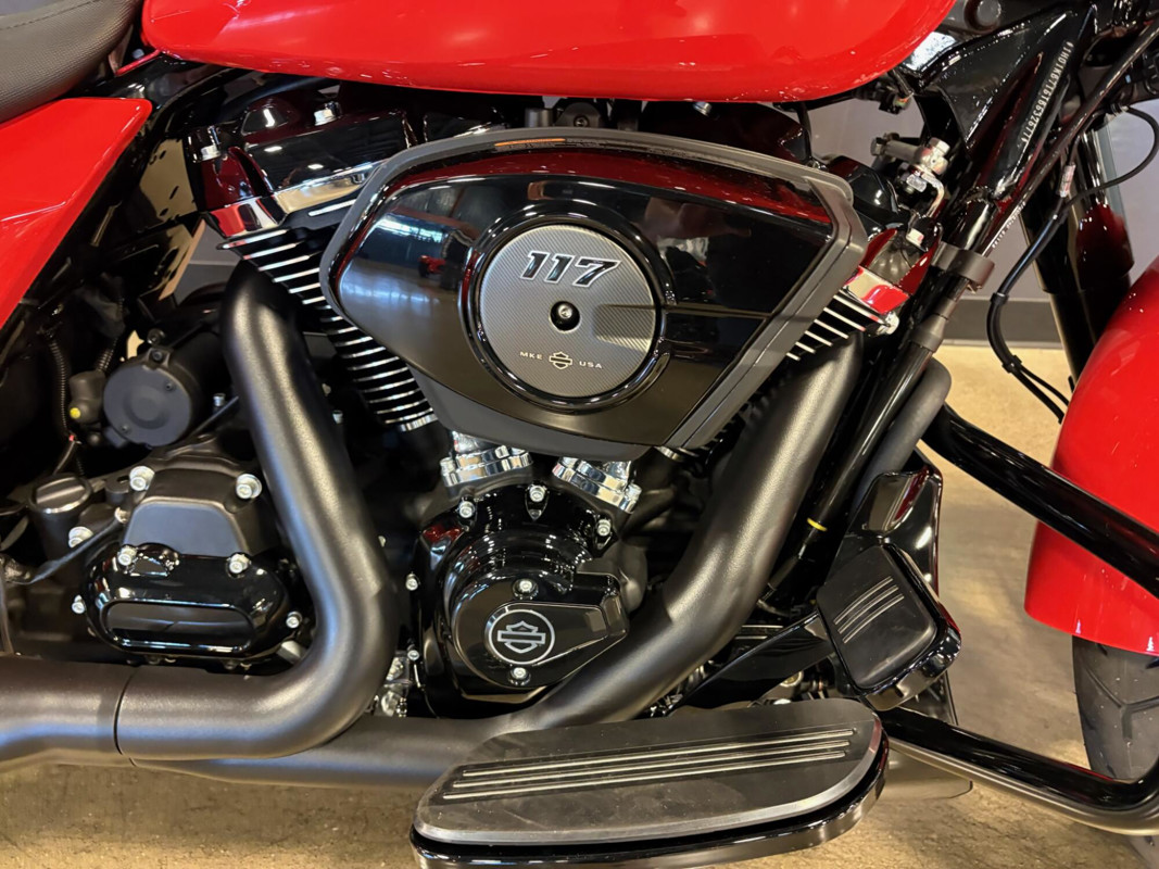 Street Glide®