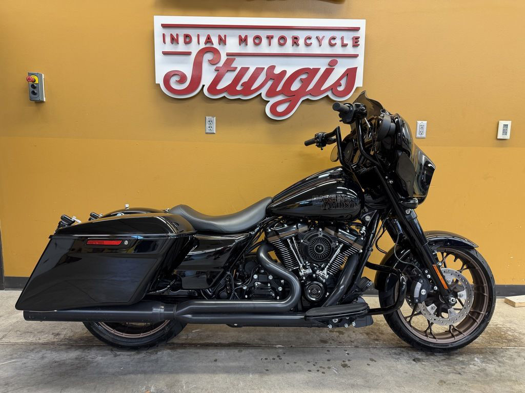 Street Glide® ST