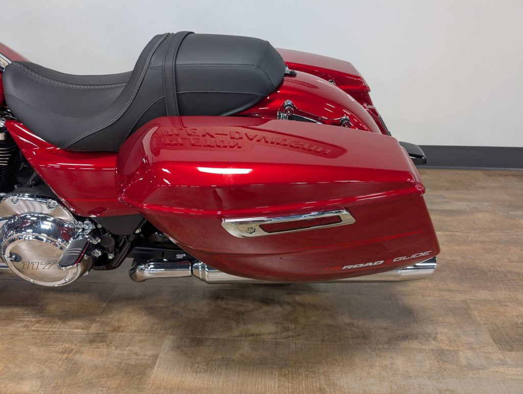 Road Glide®