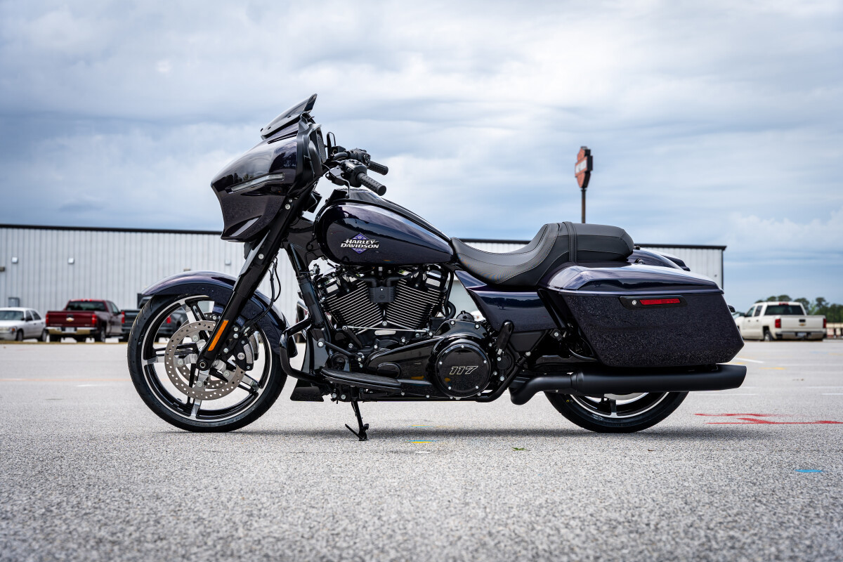 Street Glide®