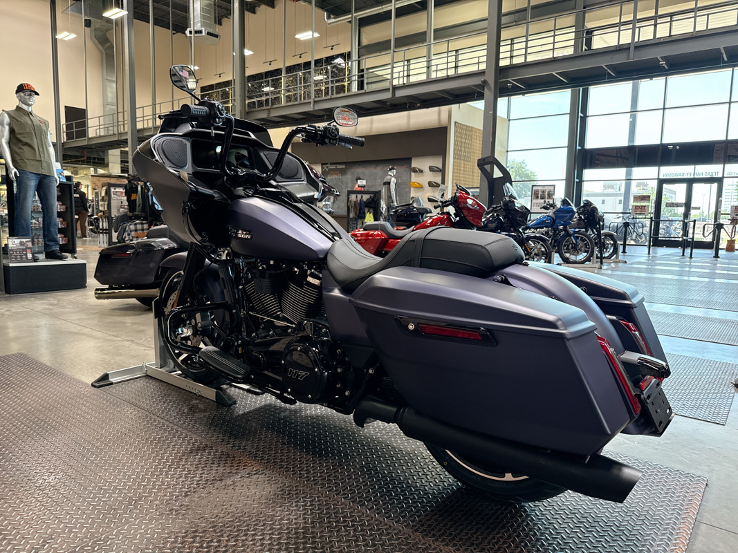 Road Glide®