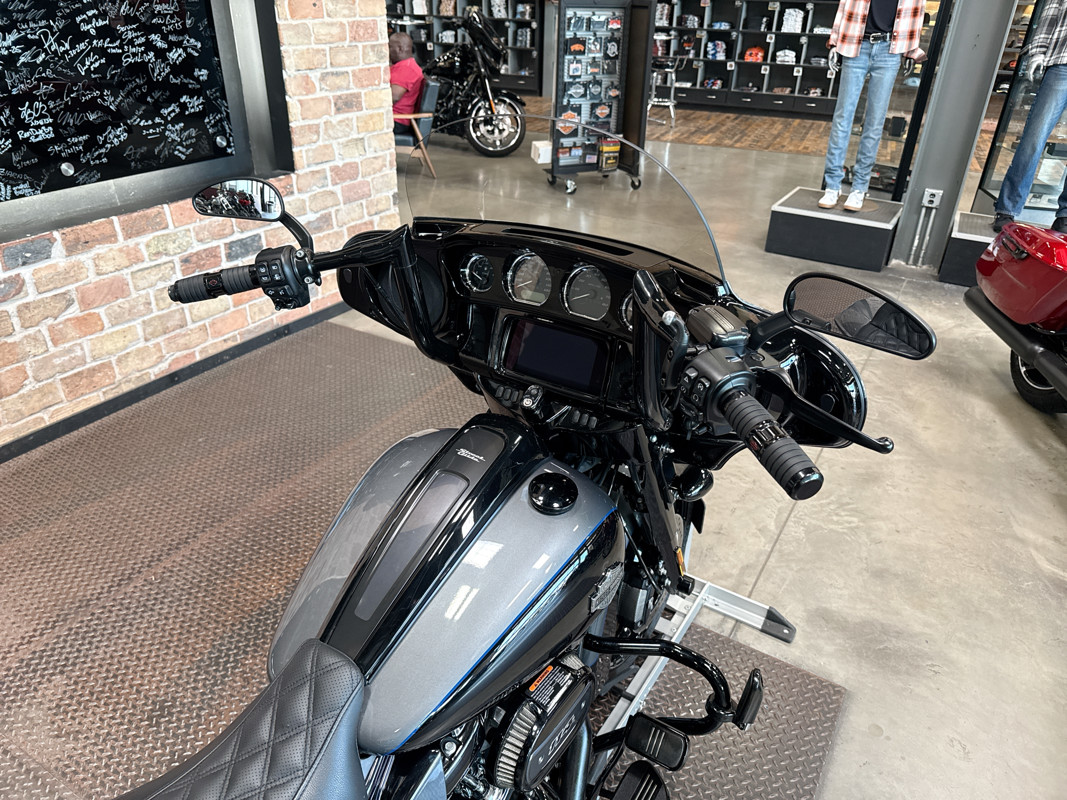 Street Glide® Special