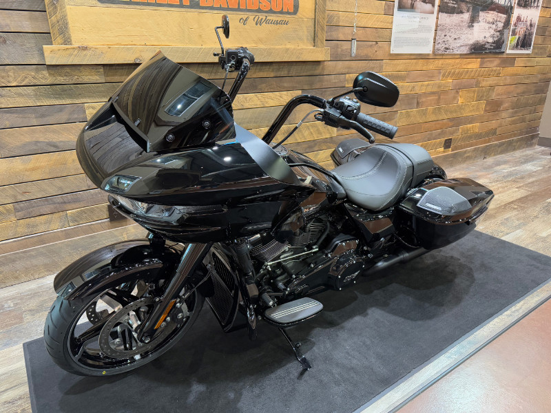 Road Glide®