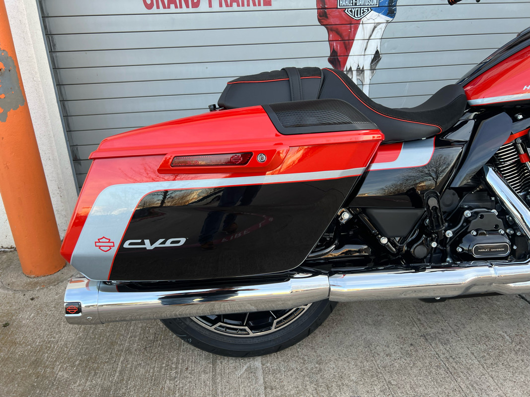 CVO® Road Glide®