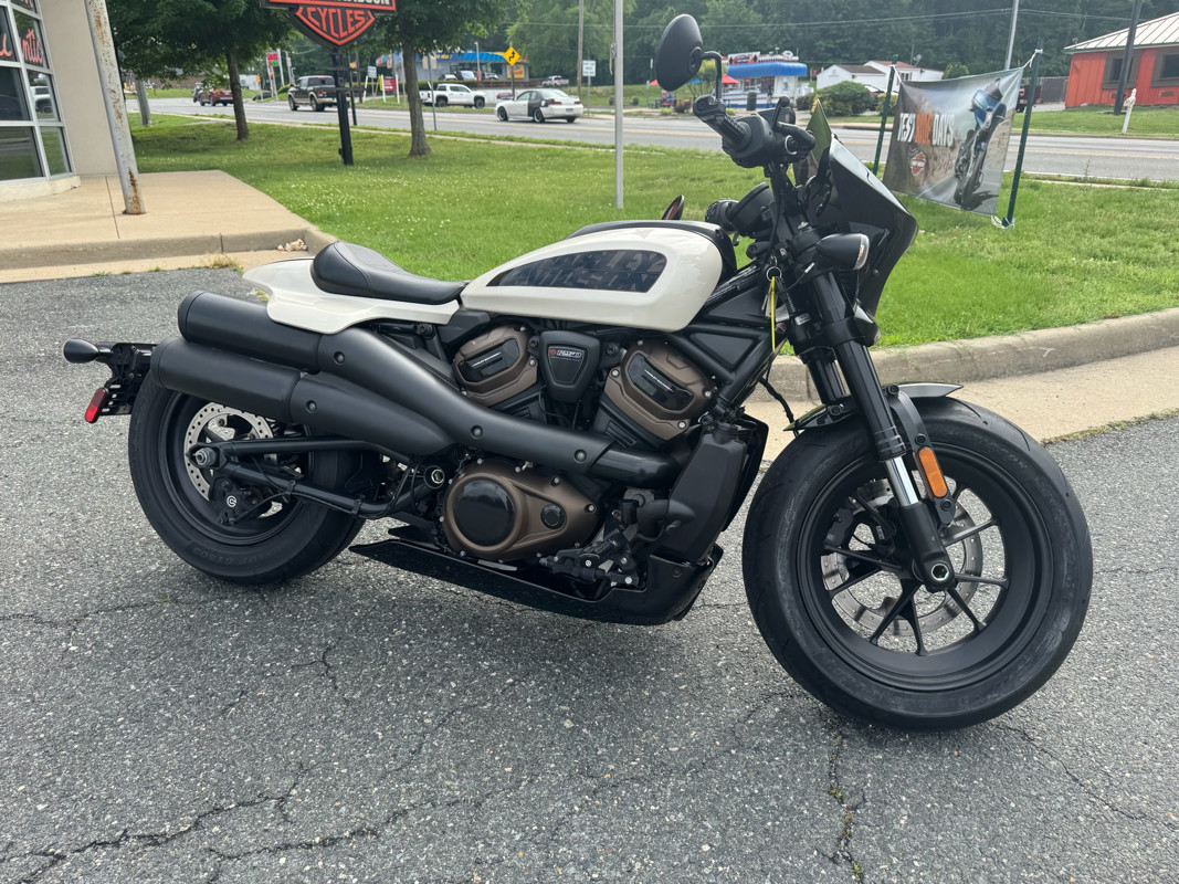 Sportster® S