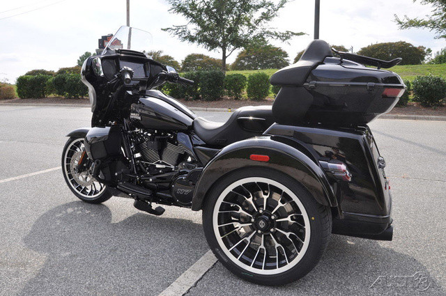Street Glide® 3 Limited
