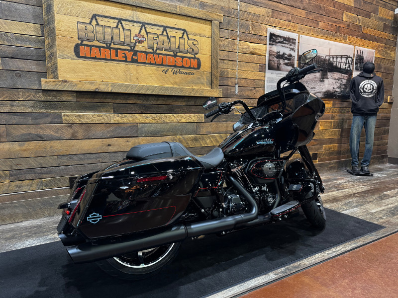 Road Glide®