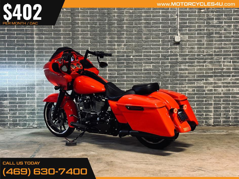 Road Glide®