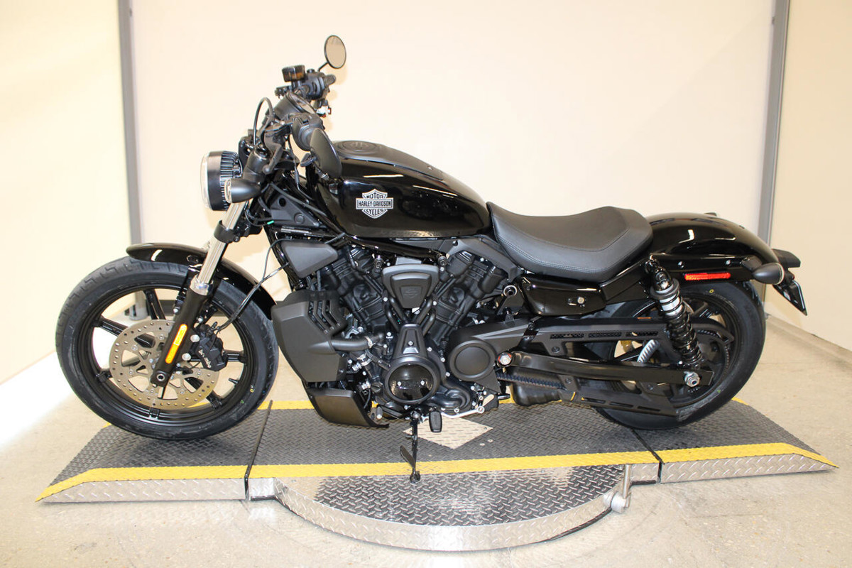 Nightster