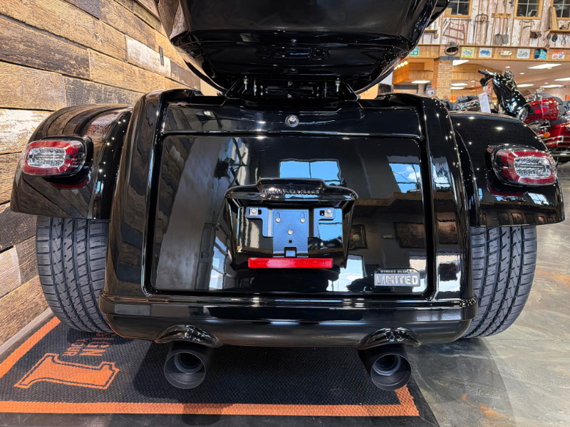 Street Glide® 3 Limited