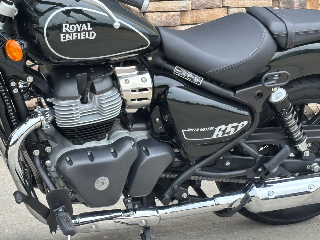 Super Meteor 650