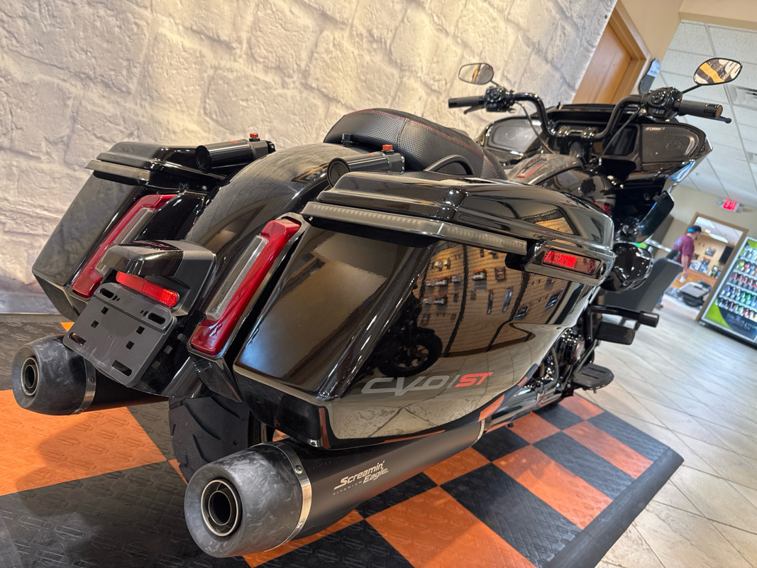 CVO® Road Glide® ST