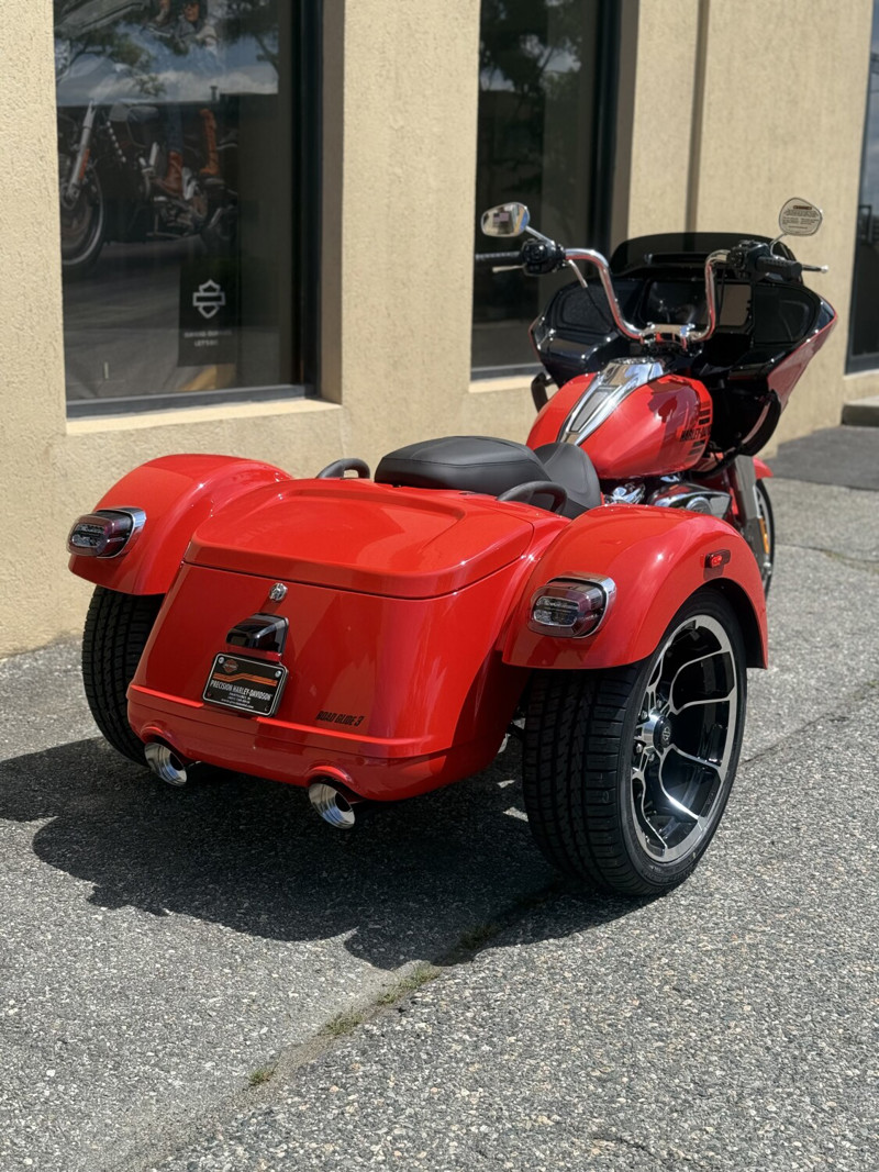 Road Glide® 3