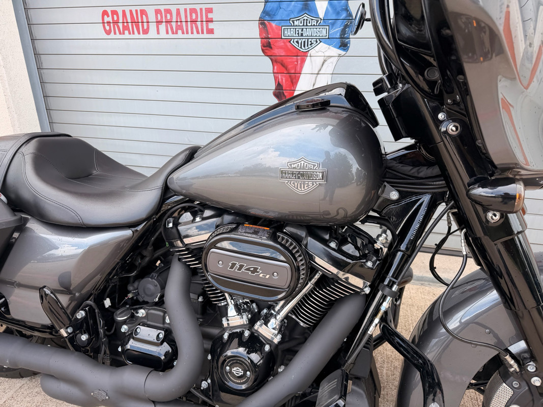 Street Glide® Special