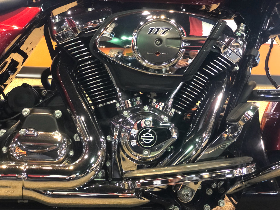 Road Glide®