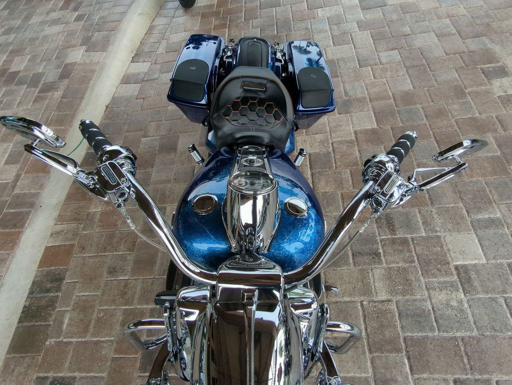 CVO® Road King®