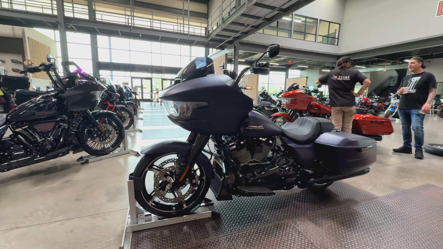 Road Glide®