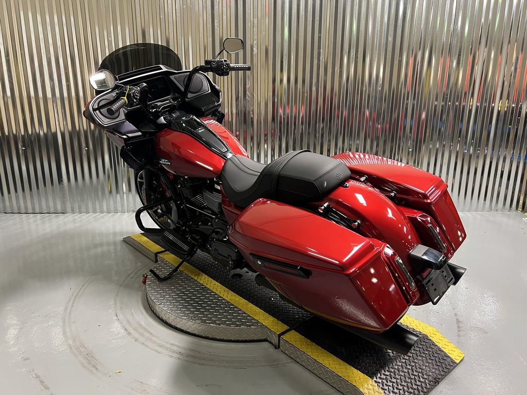 Road Glide®