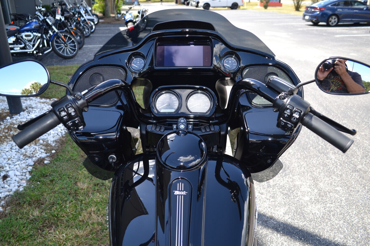 Road Glide® 3